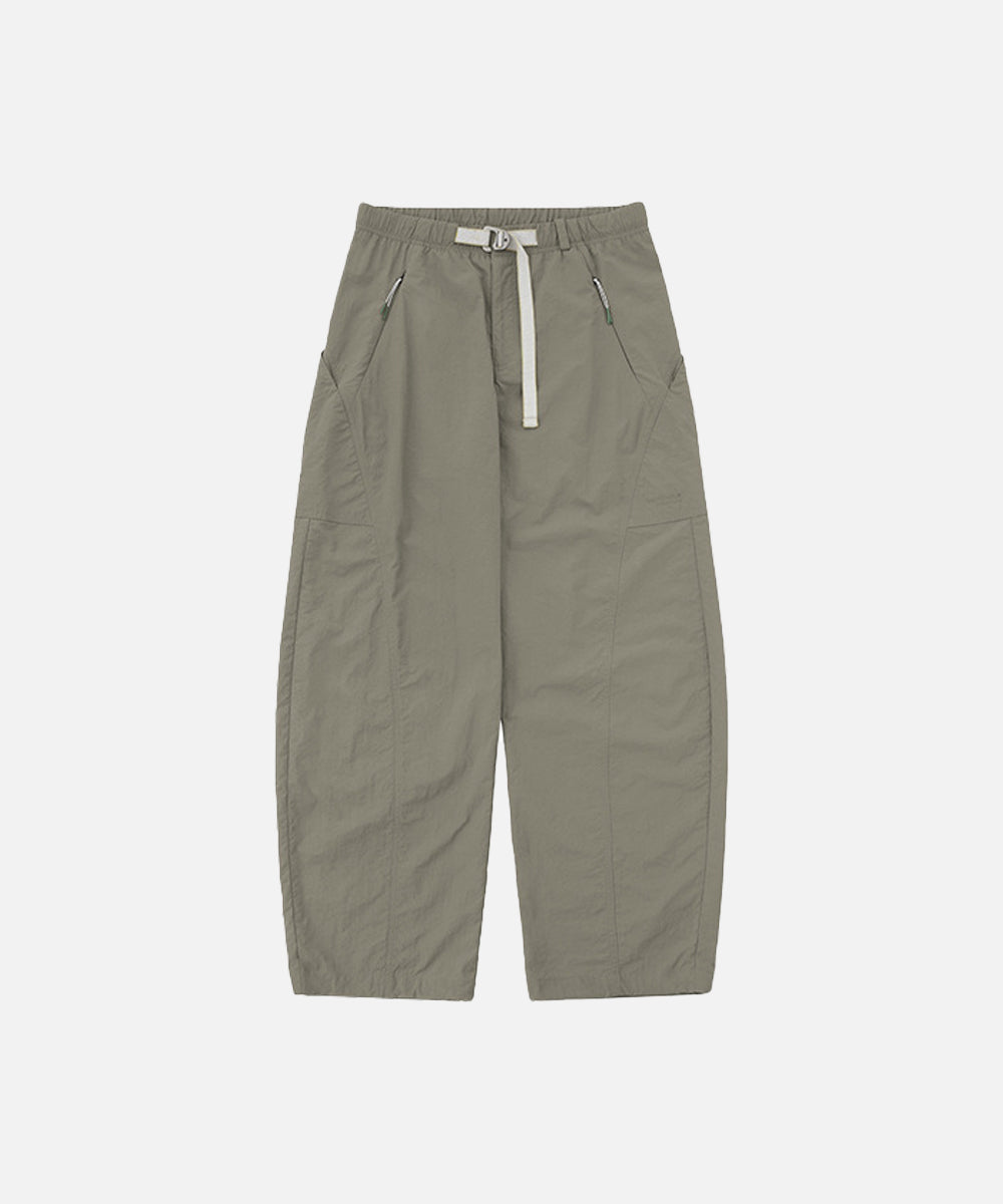 TECHNICAL CURVED PANTS